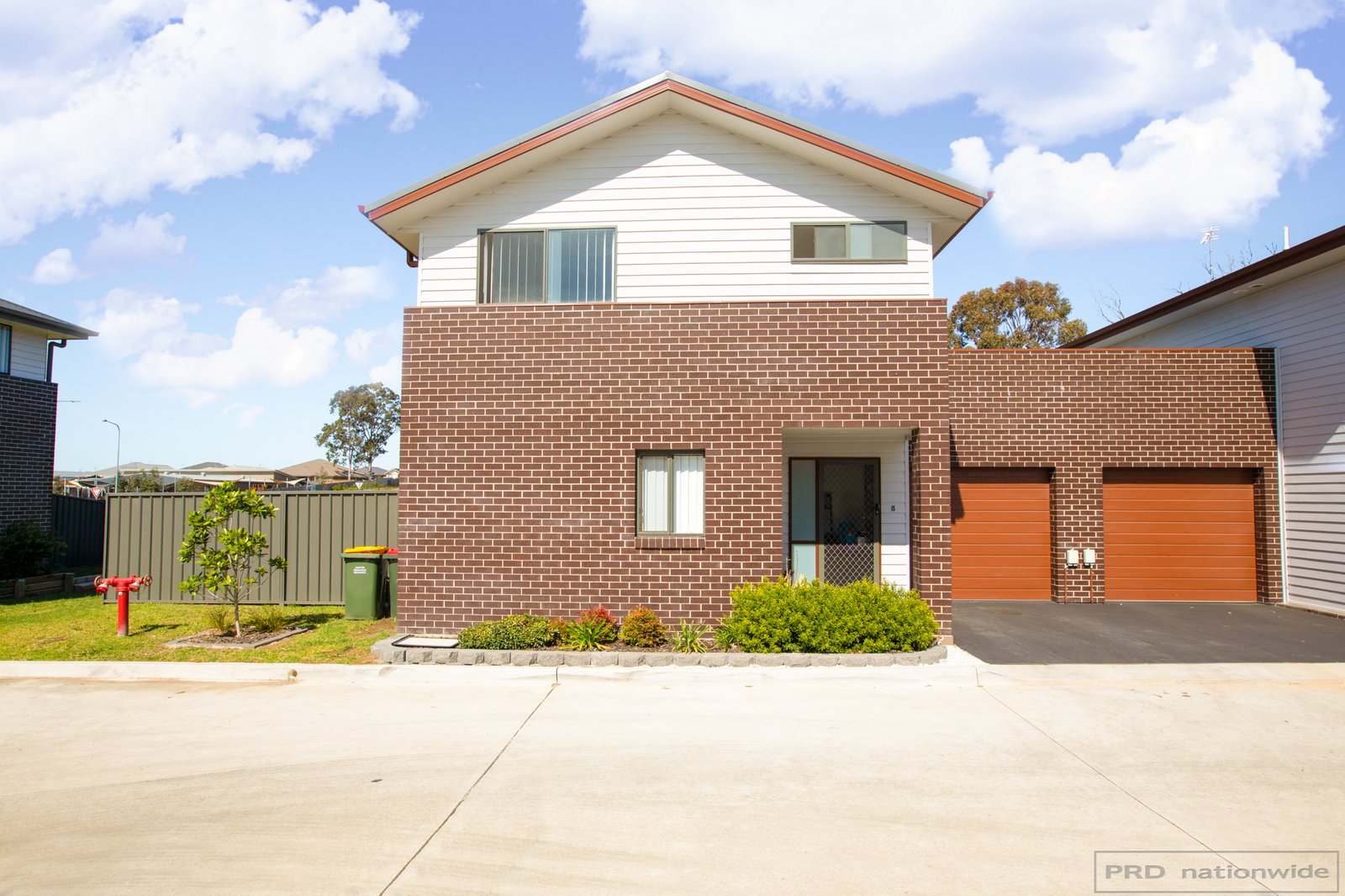 8 Skylark Avenue THORNTON 14