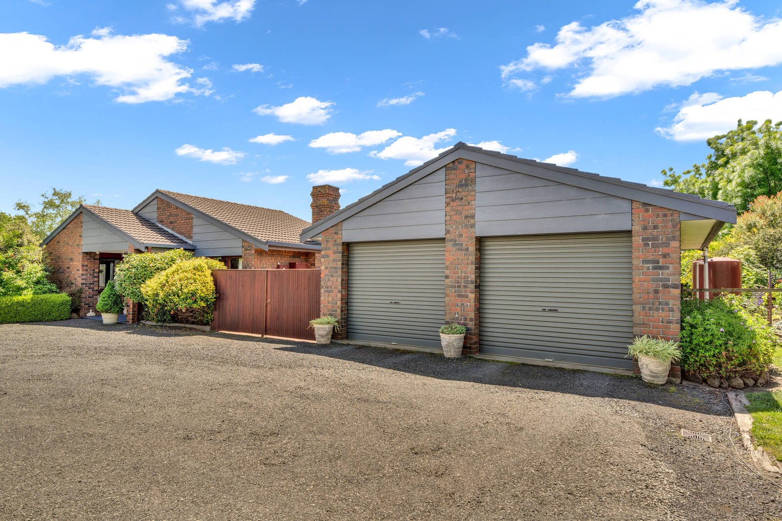 Real Estate and Property in 8 Slattery Crescent, Gisborne, VIC