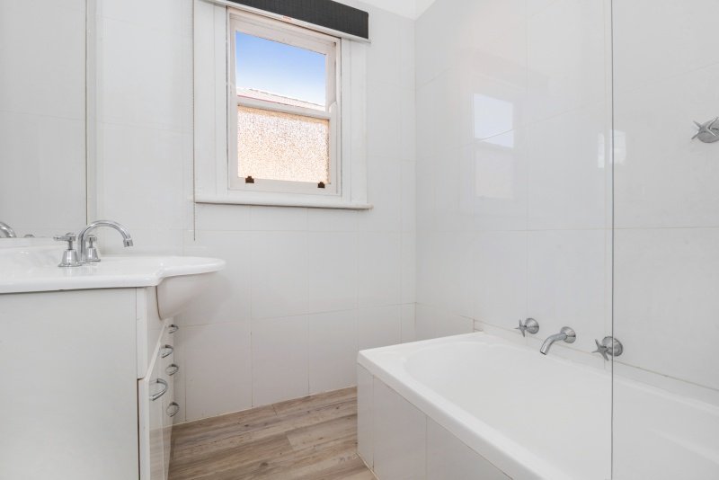 8 Smith Street NORTH BENDIGO 4