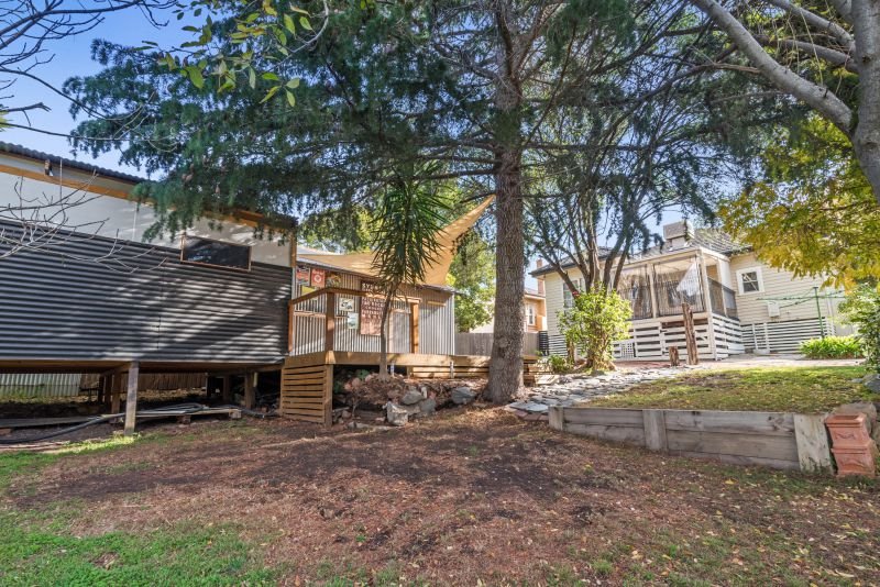 8 Smith Street NORTH BENDIGO 7