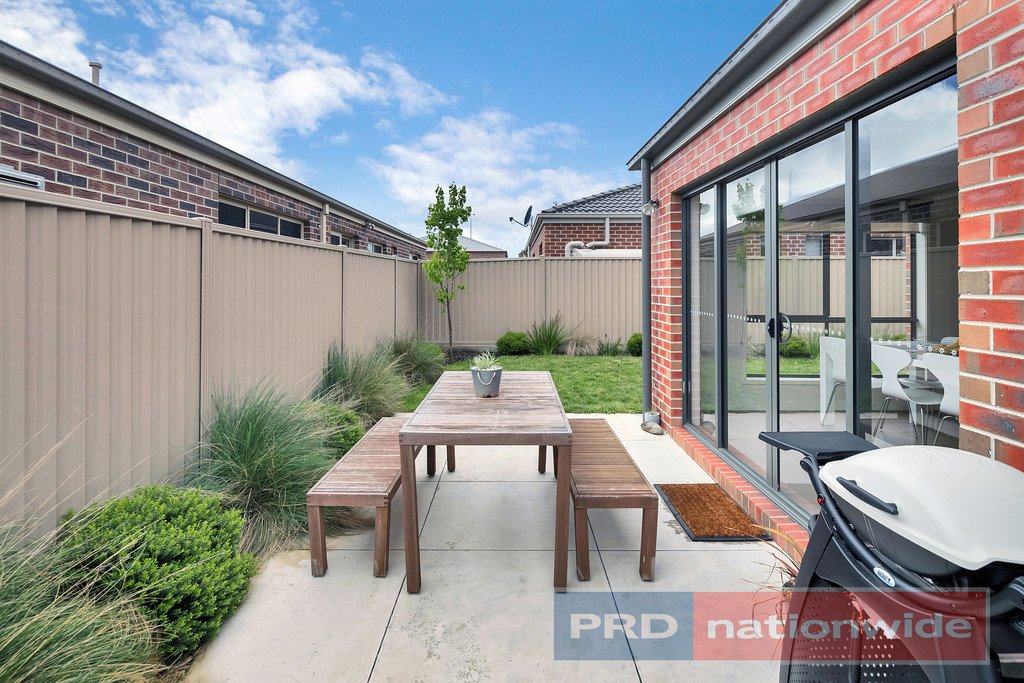 8 Sorrento Drive ALFREDTON 8