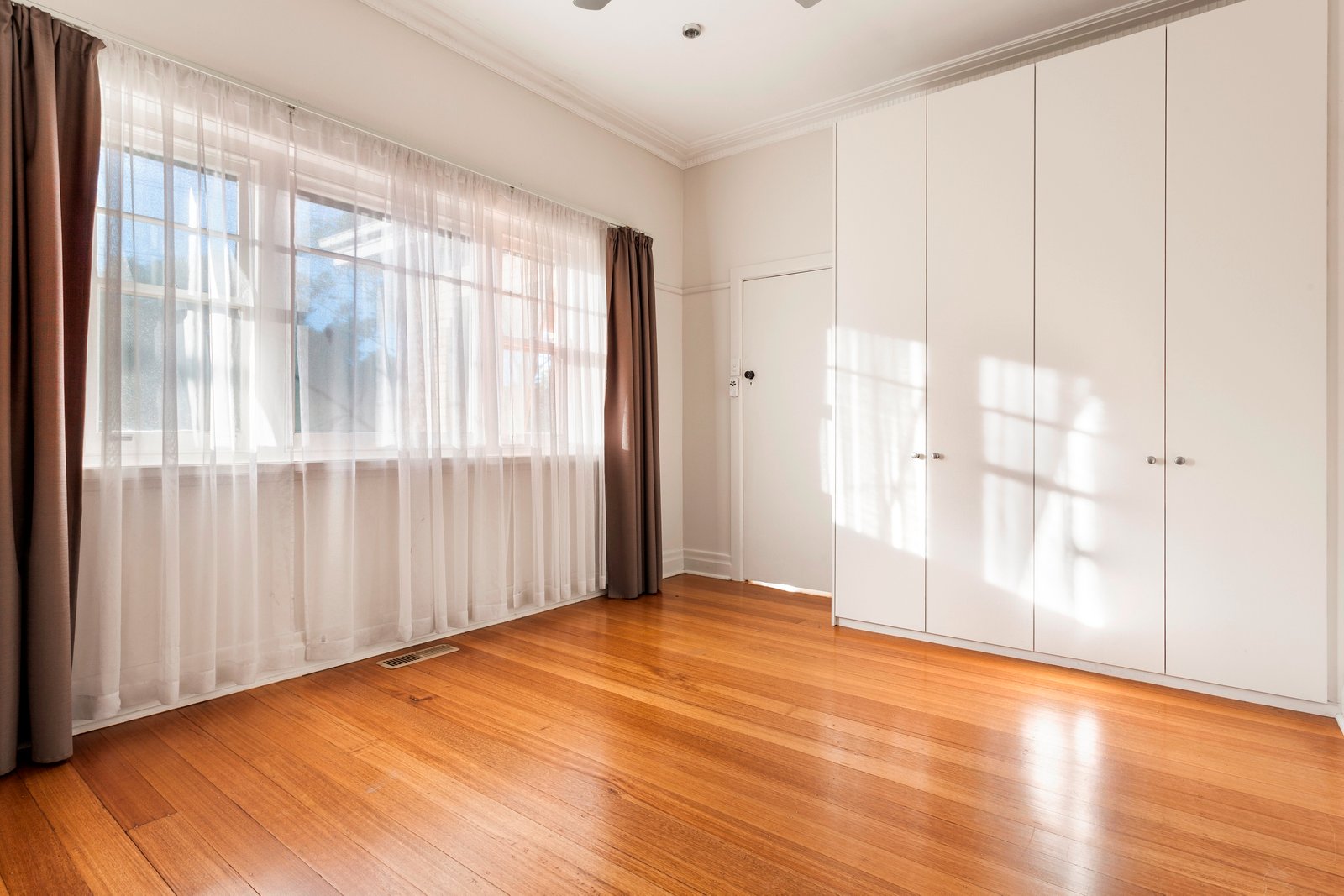 Gallery: 8 South Avenue