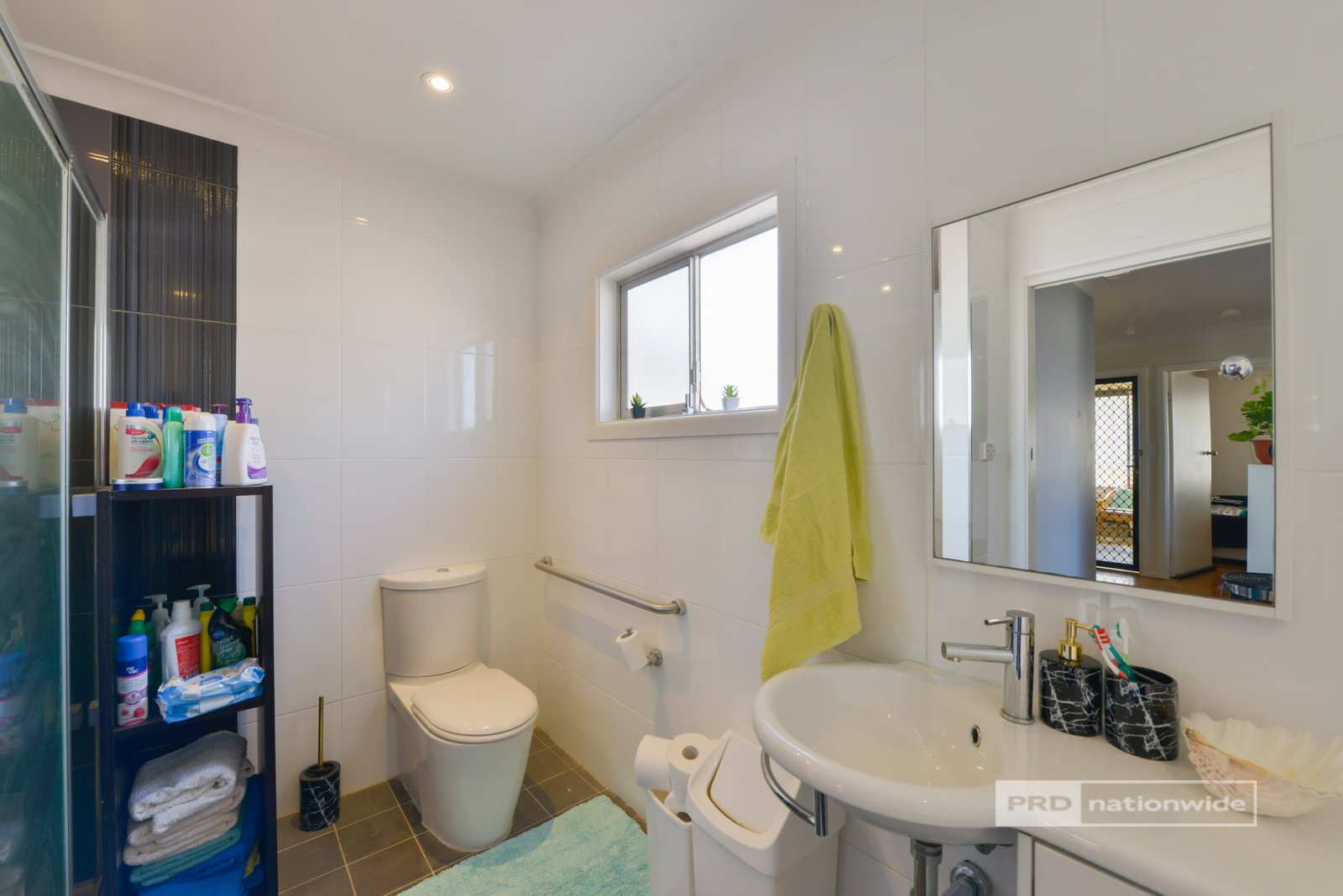 8 Southview Street TAMWORTH 8