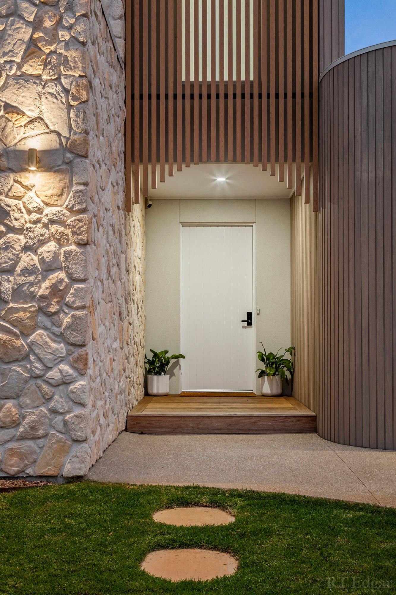 Real Estate and Property in 8 Speculant Street, Ocean Grove, VIC