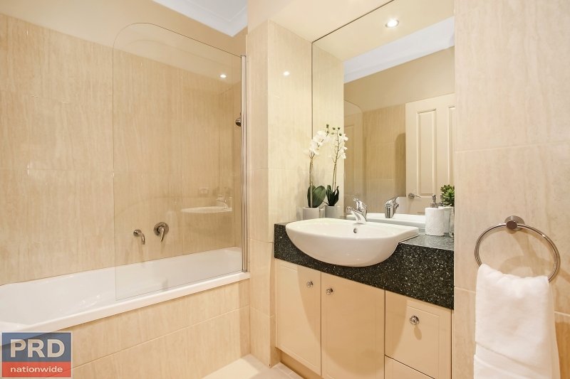 8 Spring Rise WEST ALBURY 14