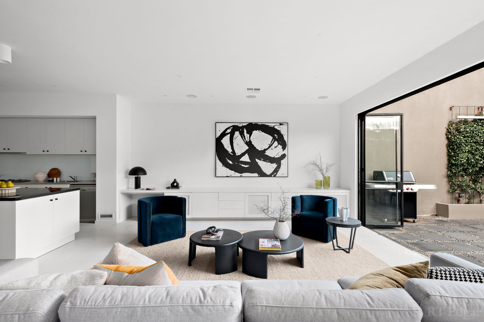 Real Estate and Property in 8 Springfield Avenue, Toorak, VIC