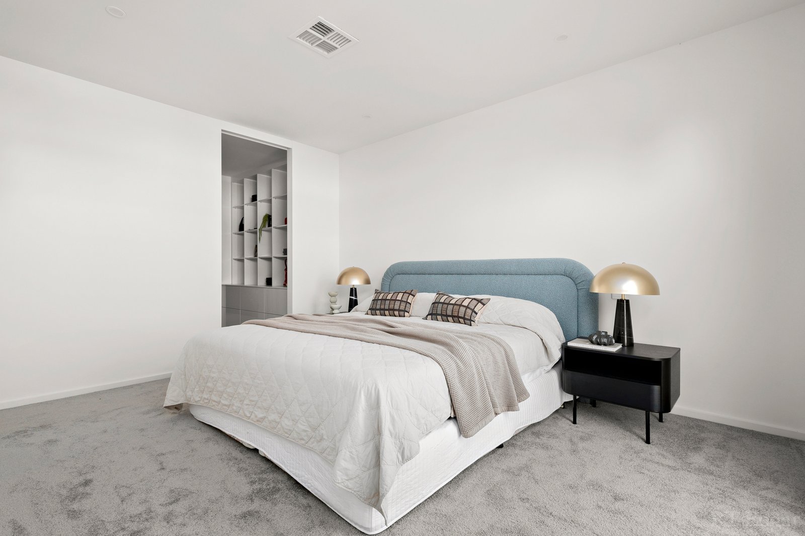 Real Estate and Property in 8 Springfield Avenue, Toorak, VIC