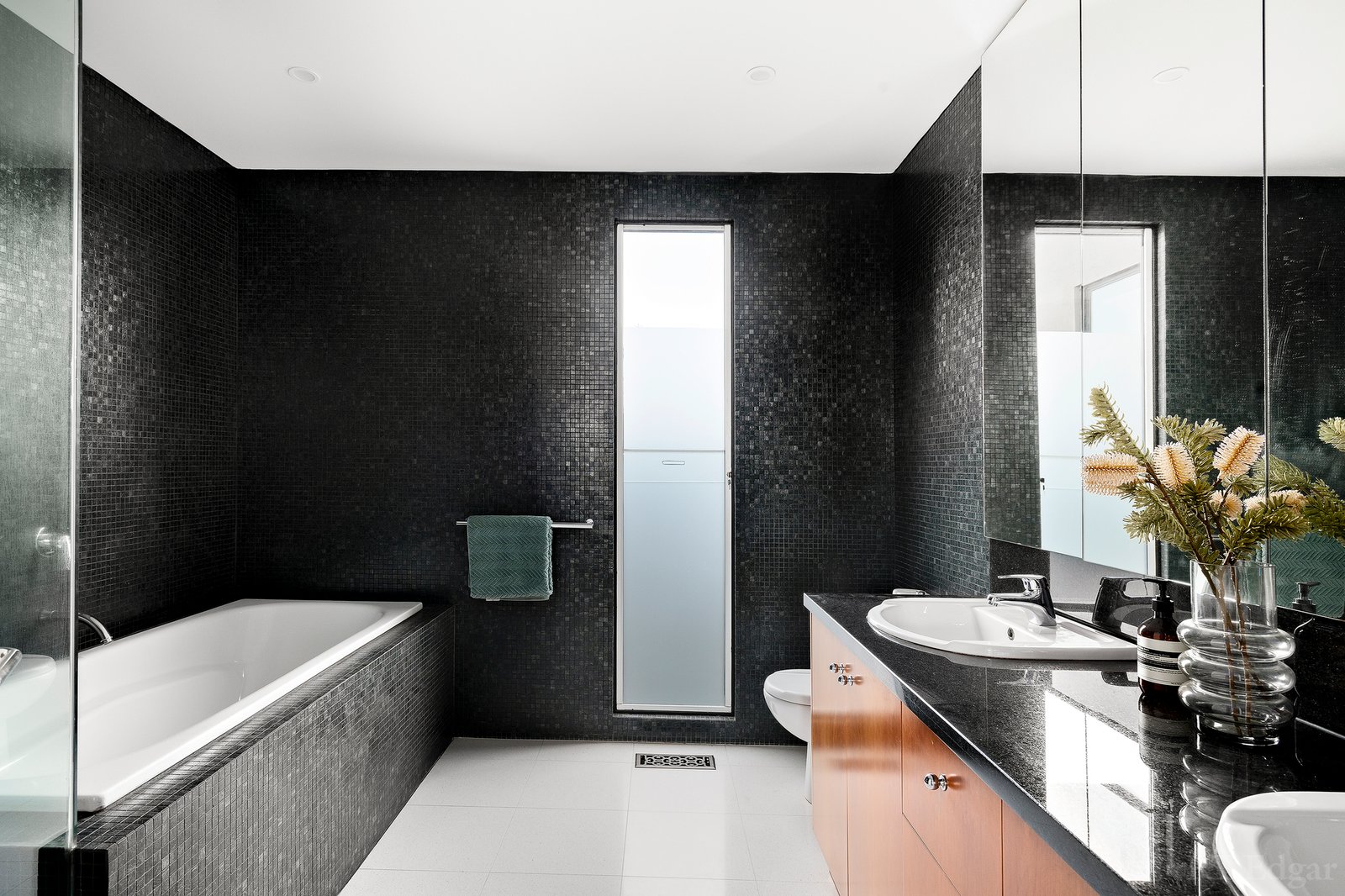 Real Estate and Property in 8 Springfield Avenue, Toorak, VIC