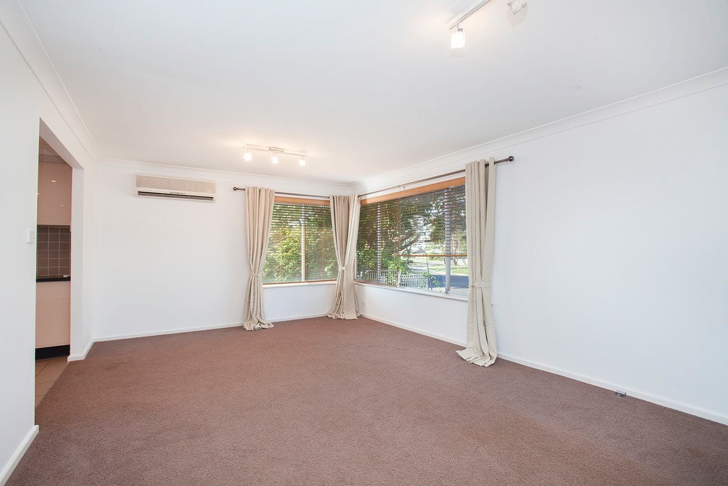 8 Stace Crescent TENAMBIT 6
