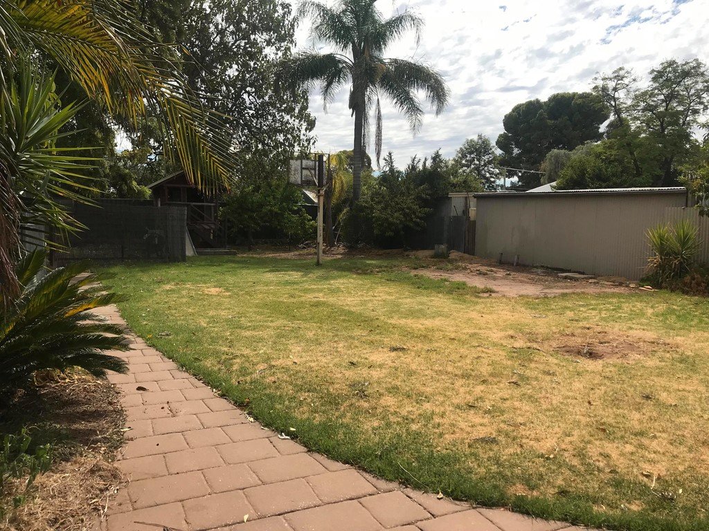 8 Steven Street MILDURA 6