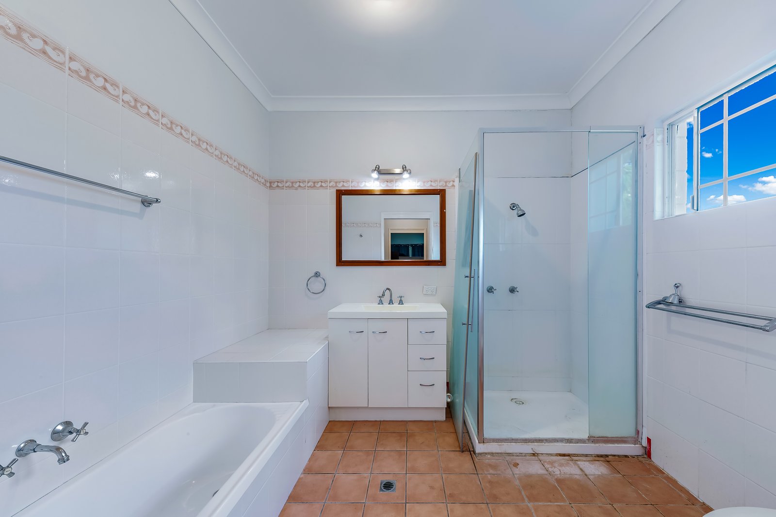 8 Stormvogel Drive MANDALAY 7