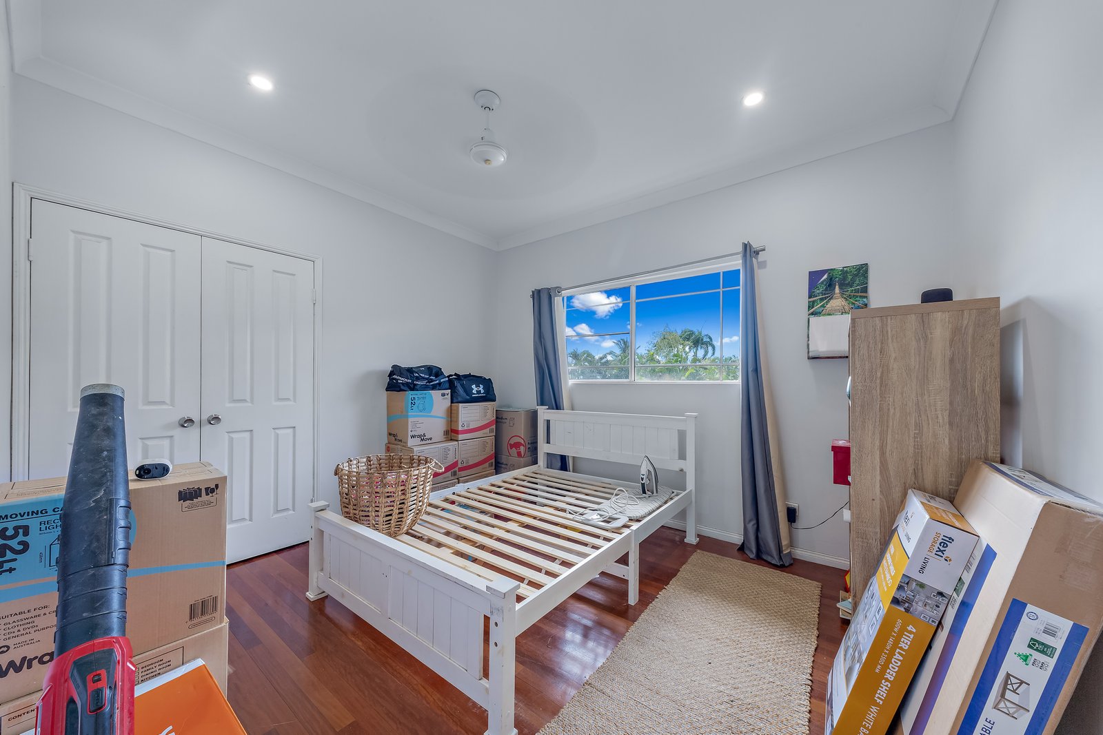 8 Stormvogel Drive MANDALAY 9