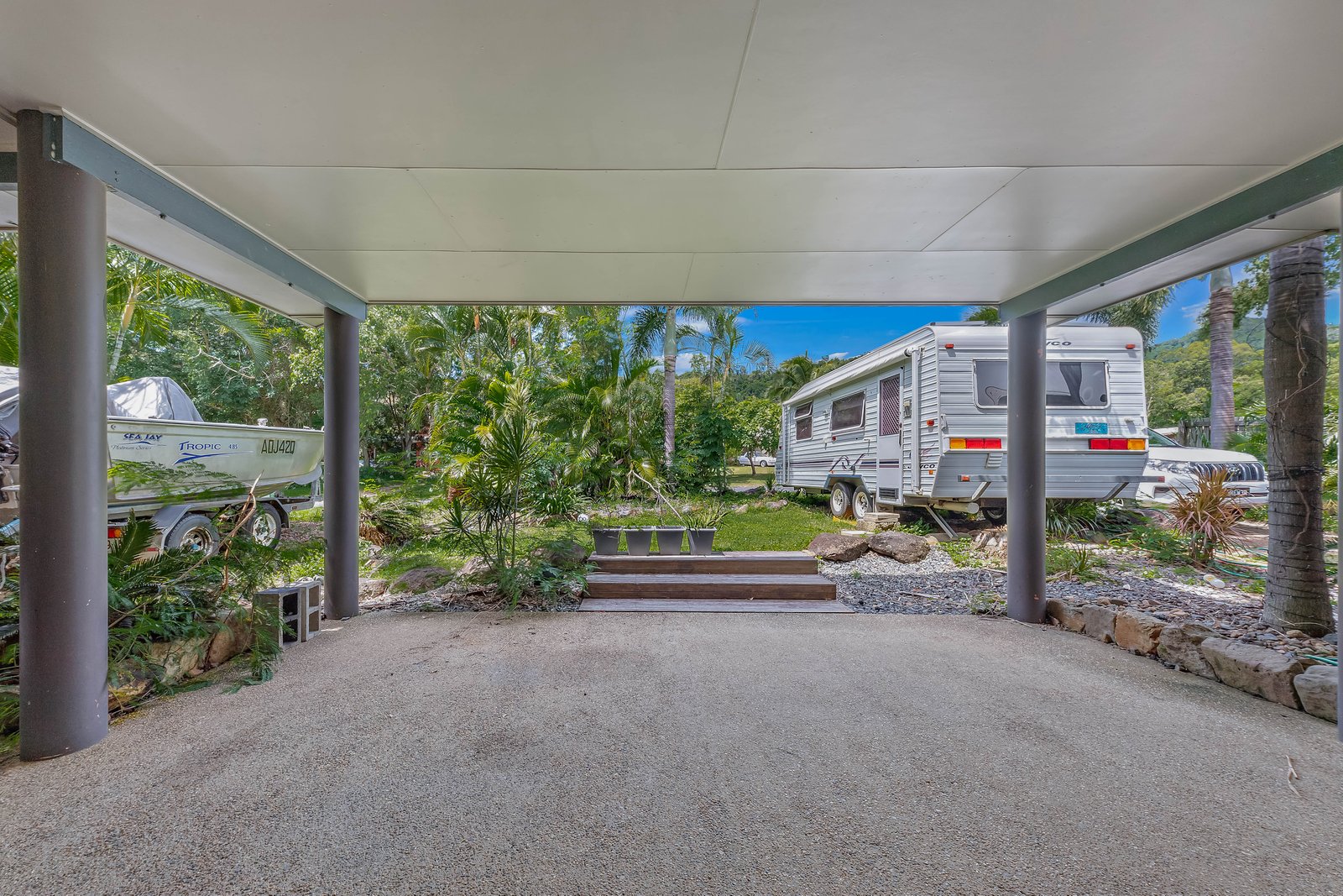 8 Stormvogel Drive MANDALAY 11