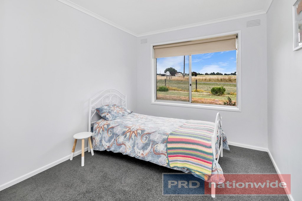 8 Stud Farm Road WAUBRA 7
