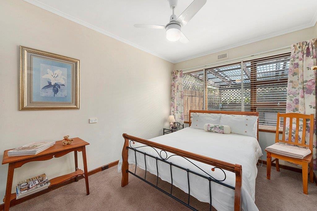 8 Sunshine Road AUSTINS FERRY 15