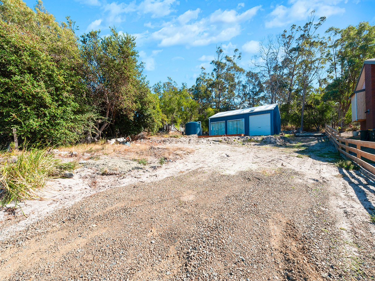 8 Susans Bay Road PRIMROSE SANDS 9