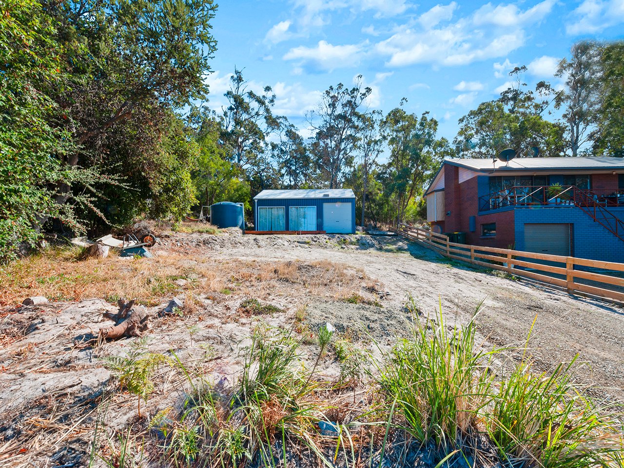 8 Susans Bay Road PRIMROSE SANDS 10