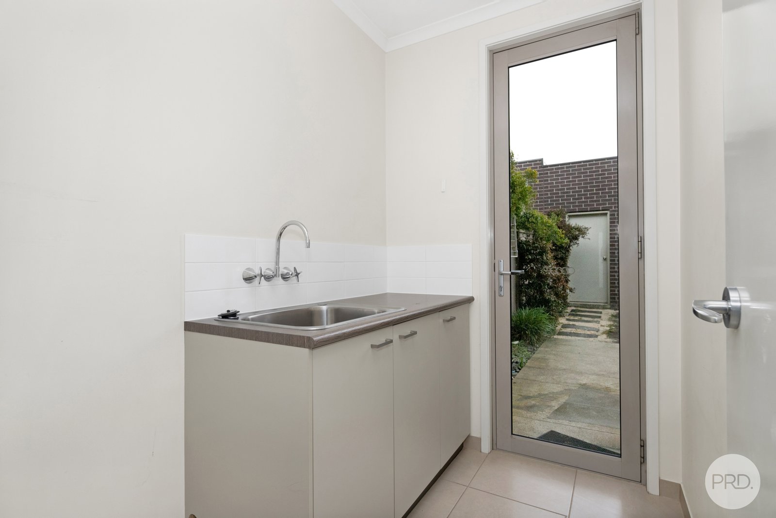 8 Swamp Gum Place ALFREDTON 7