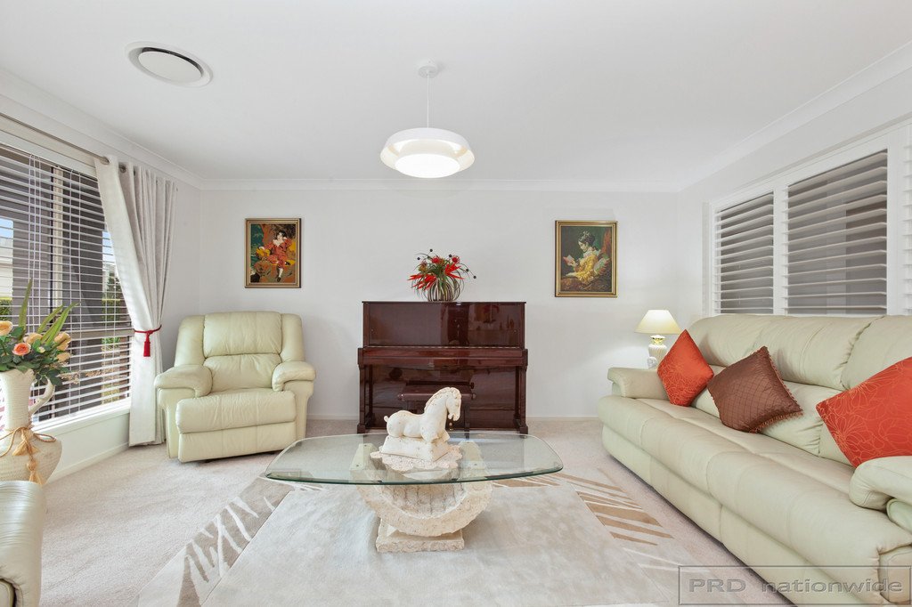 8 Swiftwing Close CHISHOLM 6