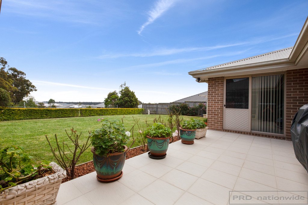 8 Swiftwing Close CHISHOLM 19