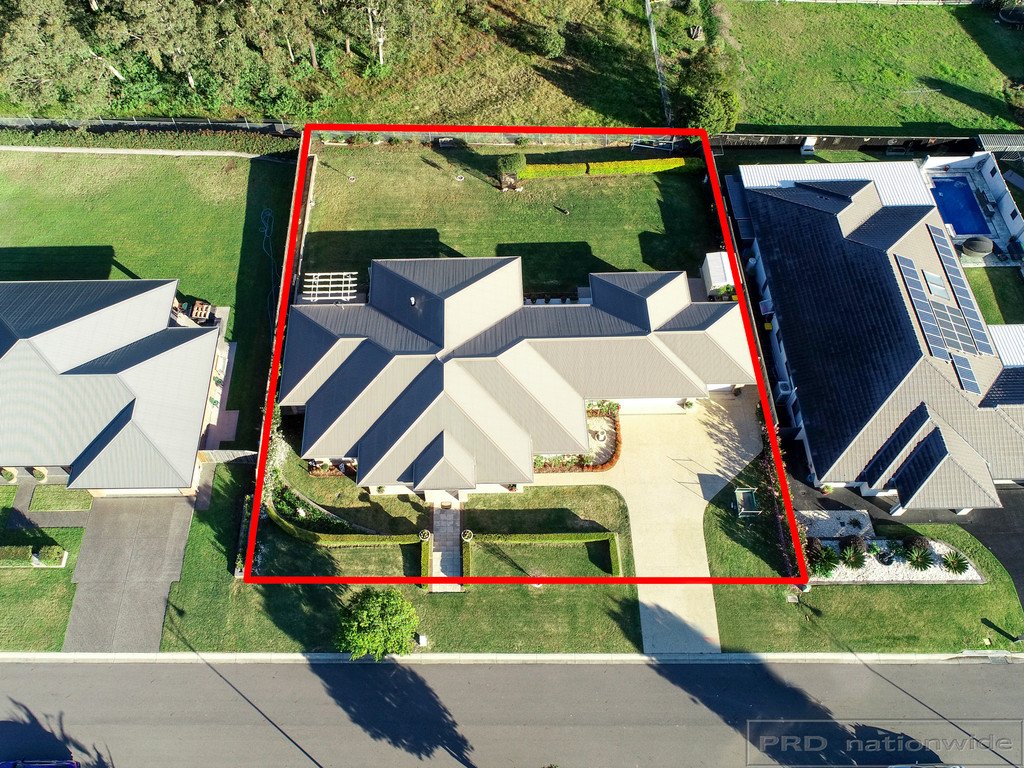 8 Swiftwing Close CHISHOLM 24