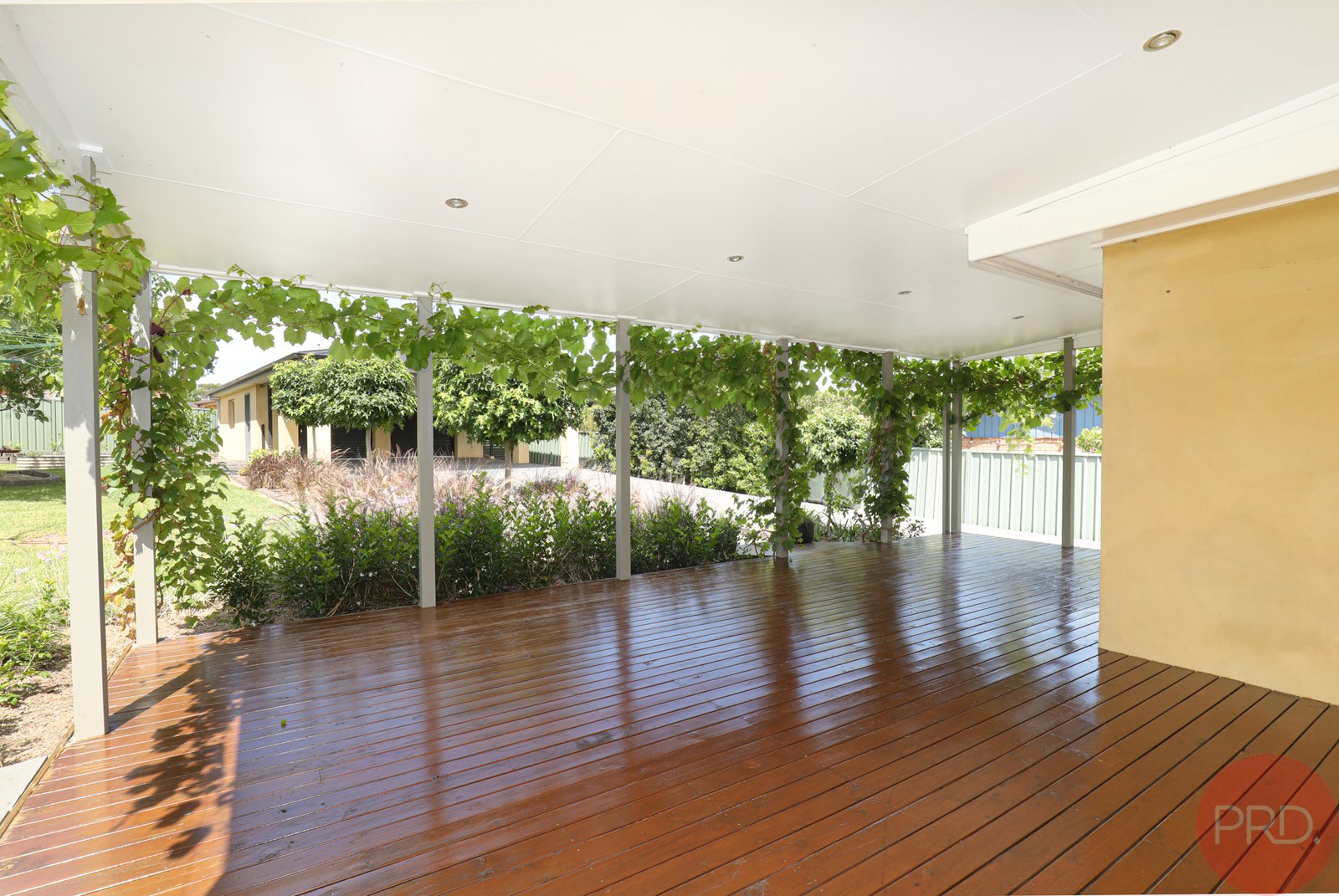 8 Sylvan Crescent EAST MAITLAND 11