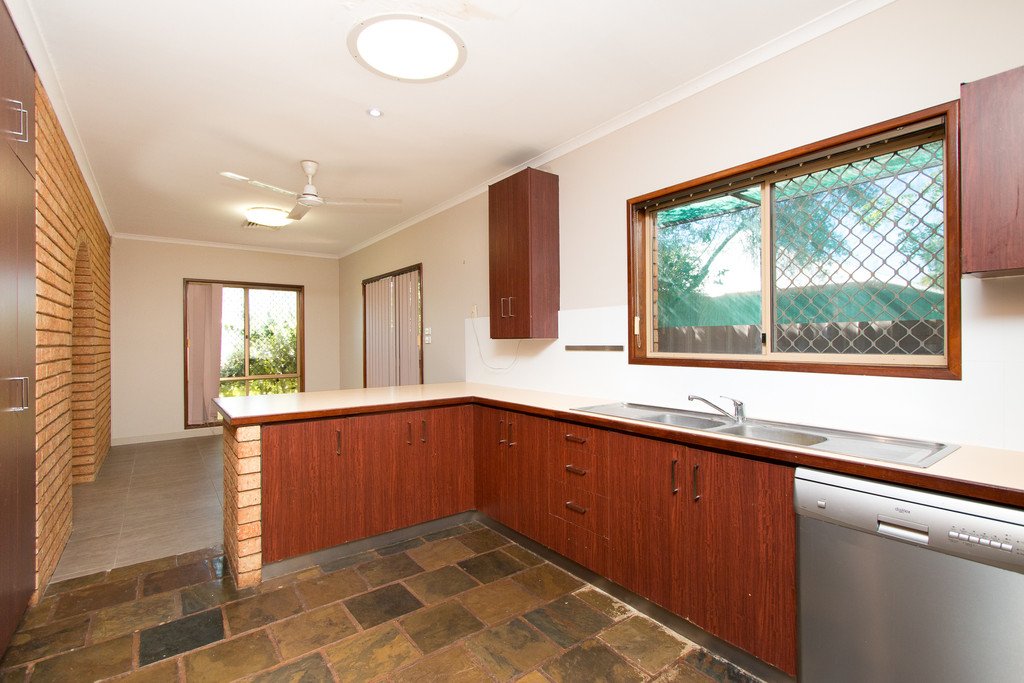 8 Taiji Road CABLE BEACH 12