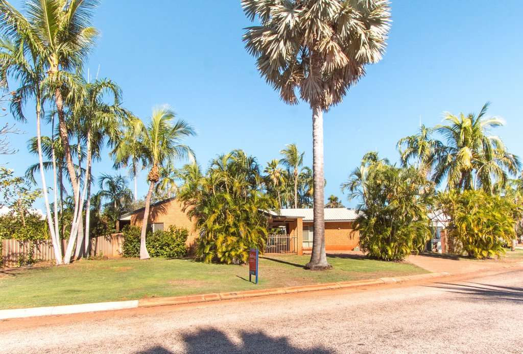 8 Taiji Road CABLE BEACH 2