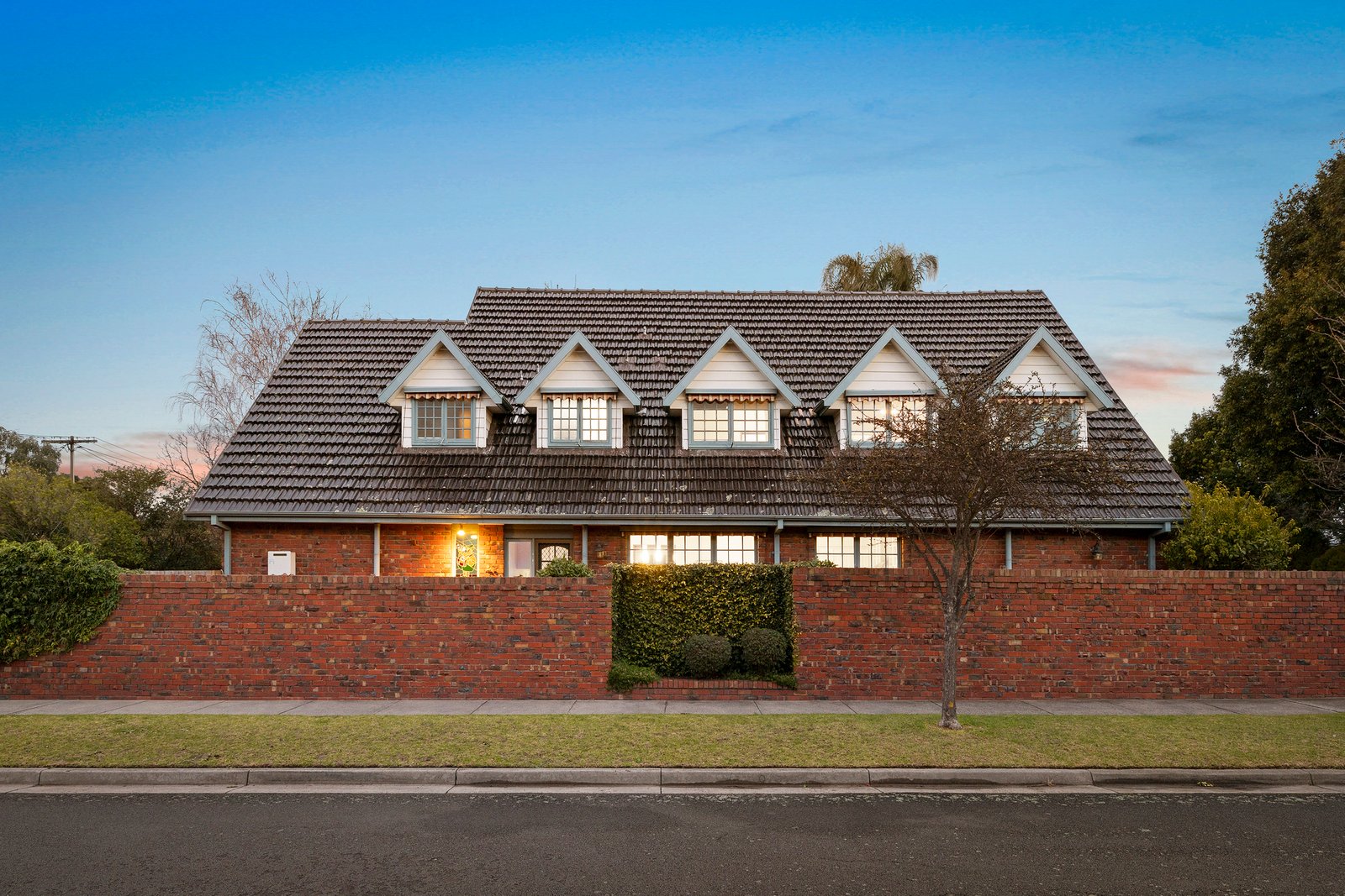 Gallery: 8 Tamar Court