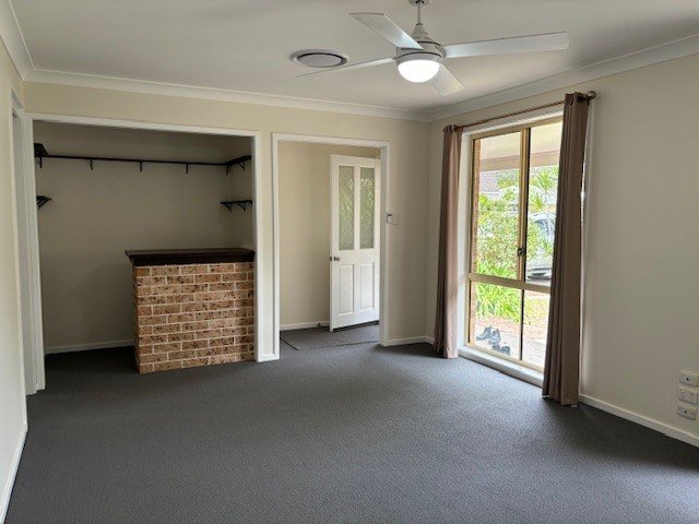 8 Taylor Close EMERALD BEACH 2