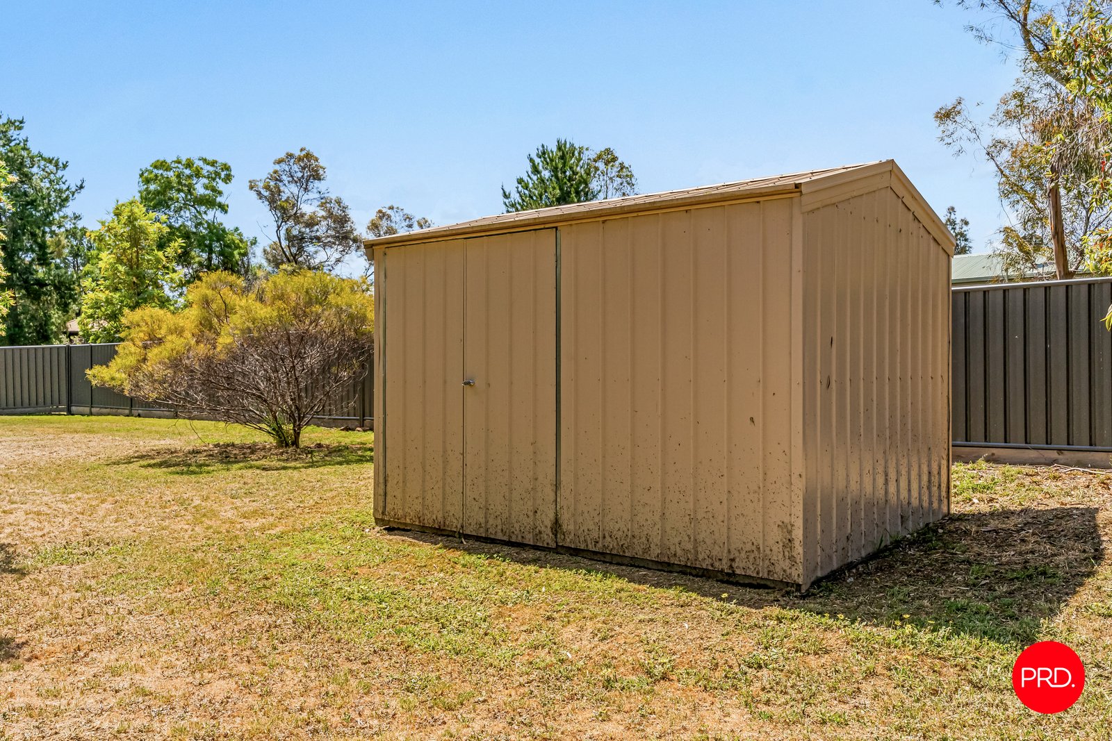 8 Tchumlock Court ASCOT 19