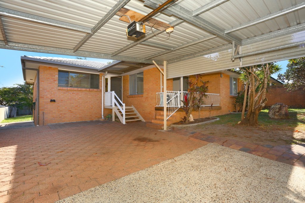 8 Tecoma Street SOUTHPORT 17