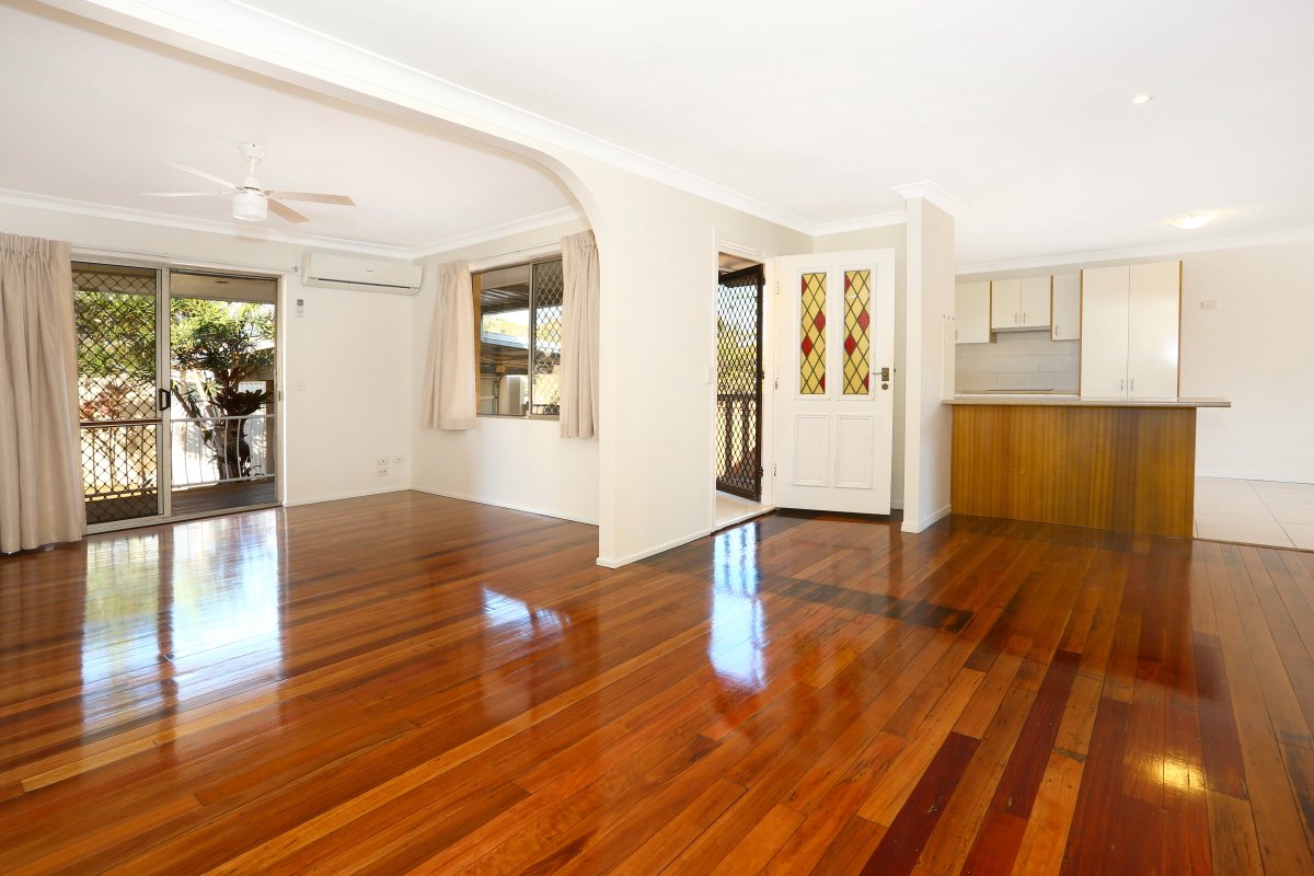 8 Tecoma Street SOUTHPORT 1