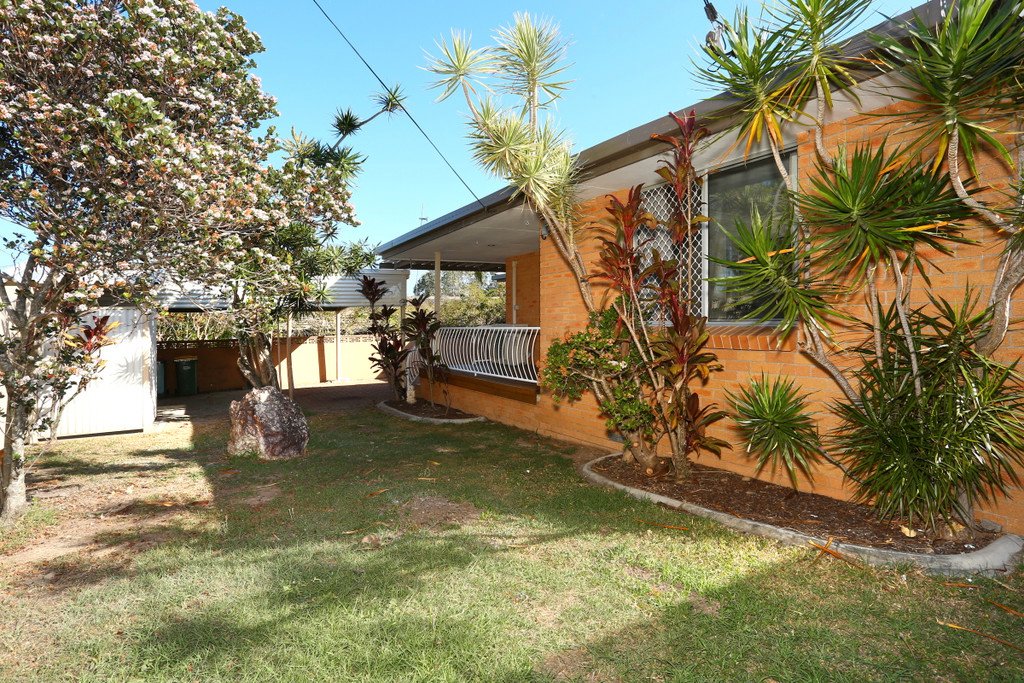 8 Tecoma Street SOUTHPORT 16