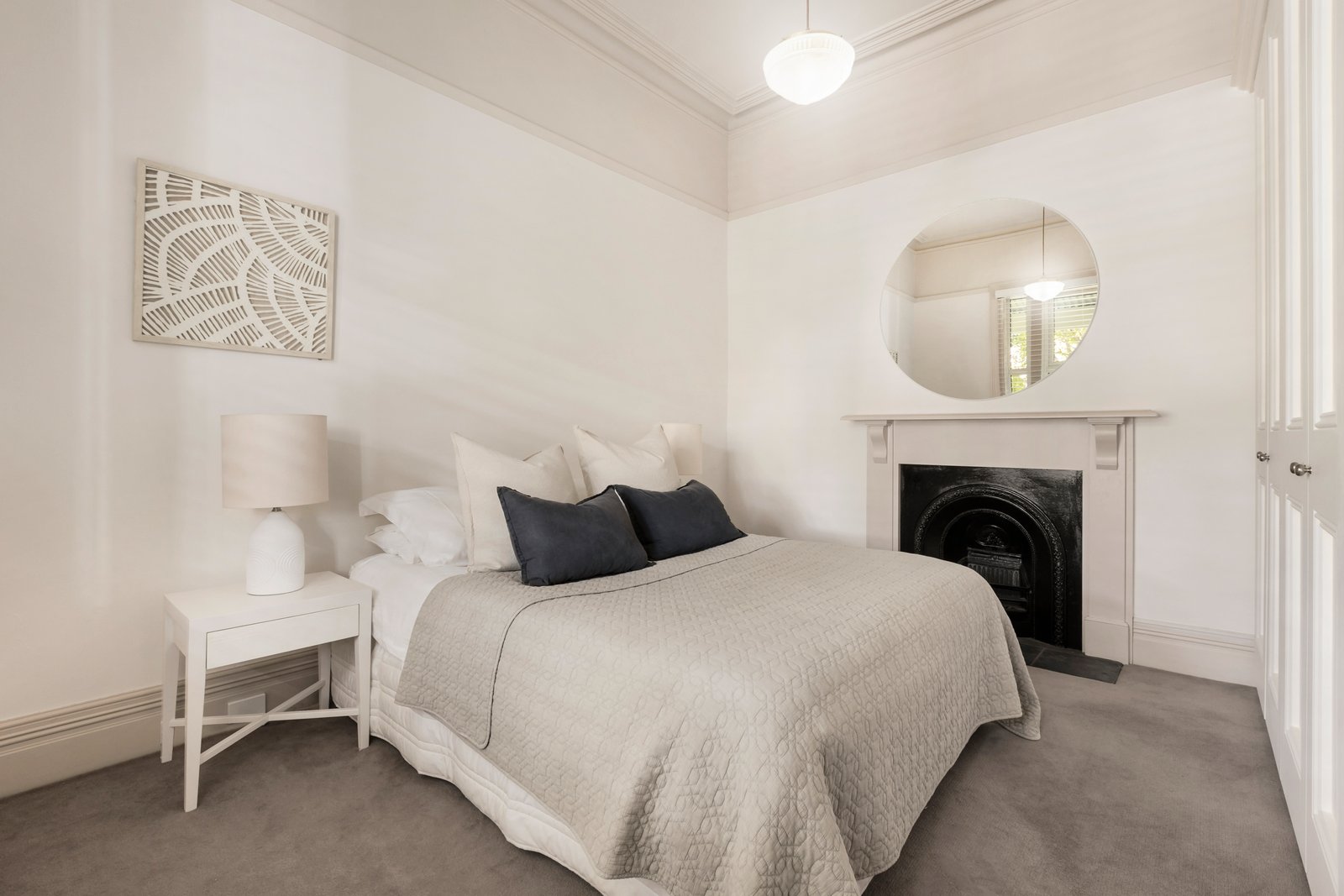 Real Estate and Property in 8 Tennyson Street, Malvern East, VIC