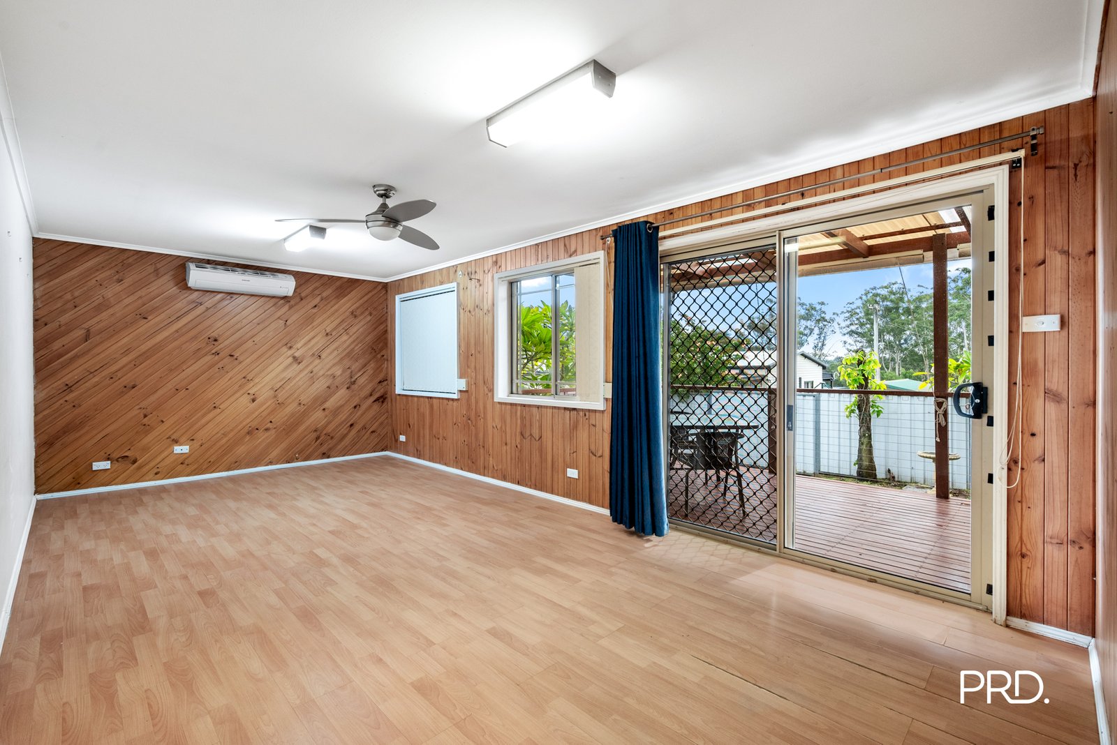 8 Tenth Street WARRAGAMBA 4