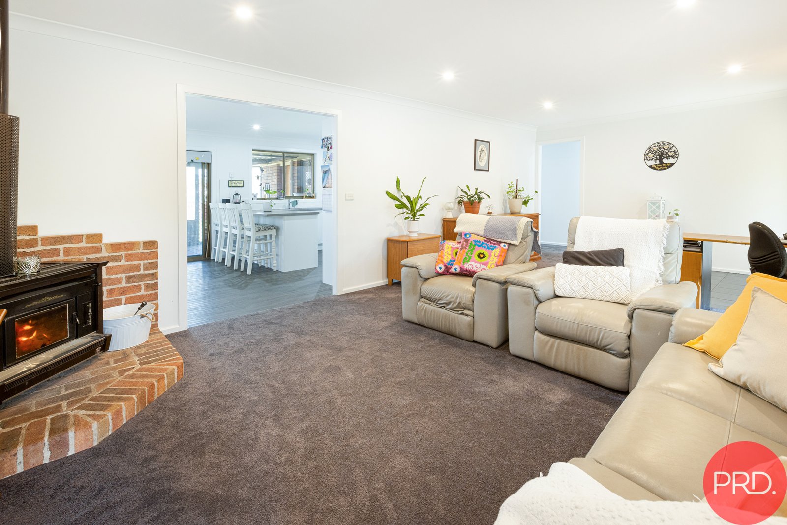 8 Tenth Street WESTON 3