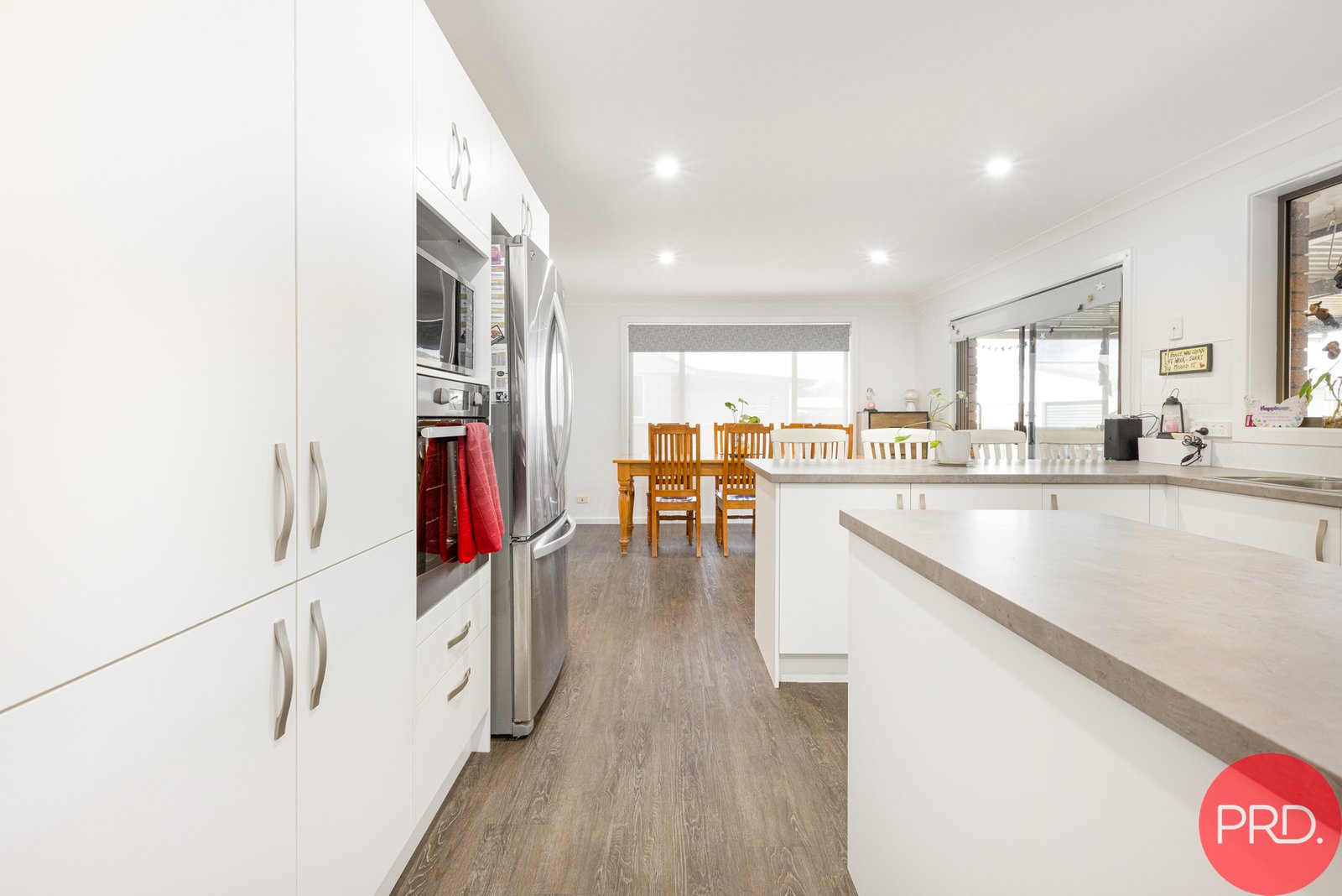 8 Tenth Street WESTON 4