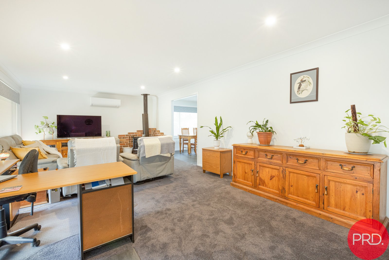 8 Tenth Street WESTON 27