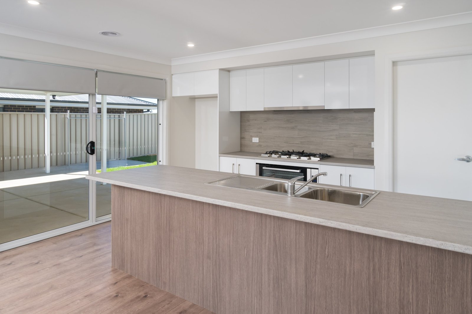 8 Thane Court LLOYD 5