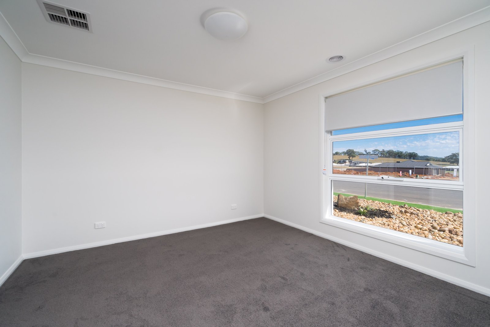 8 Thane Court LLOYD 6