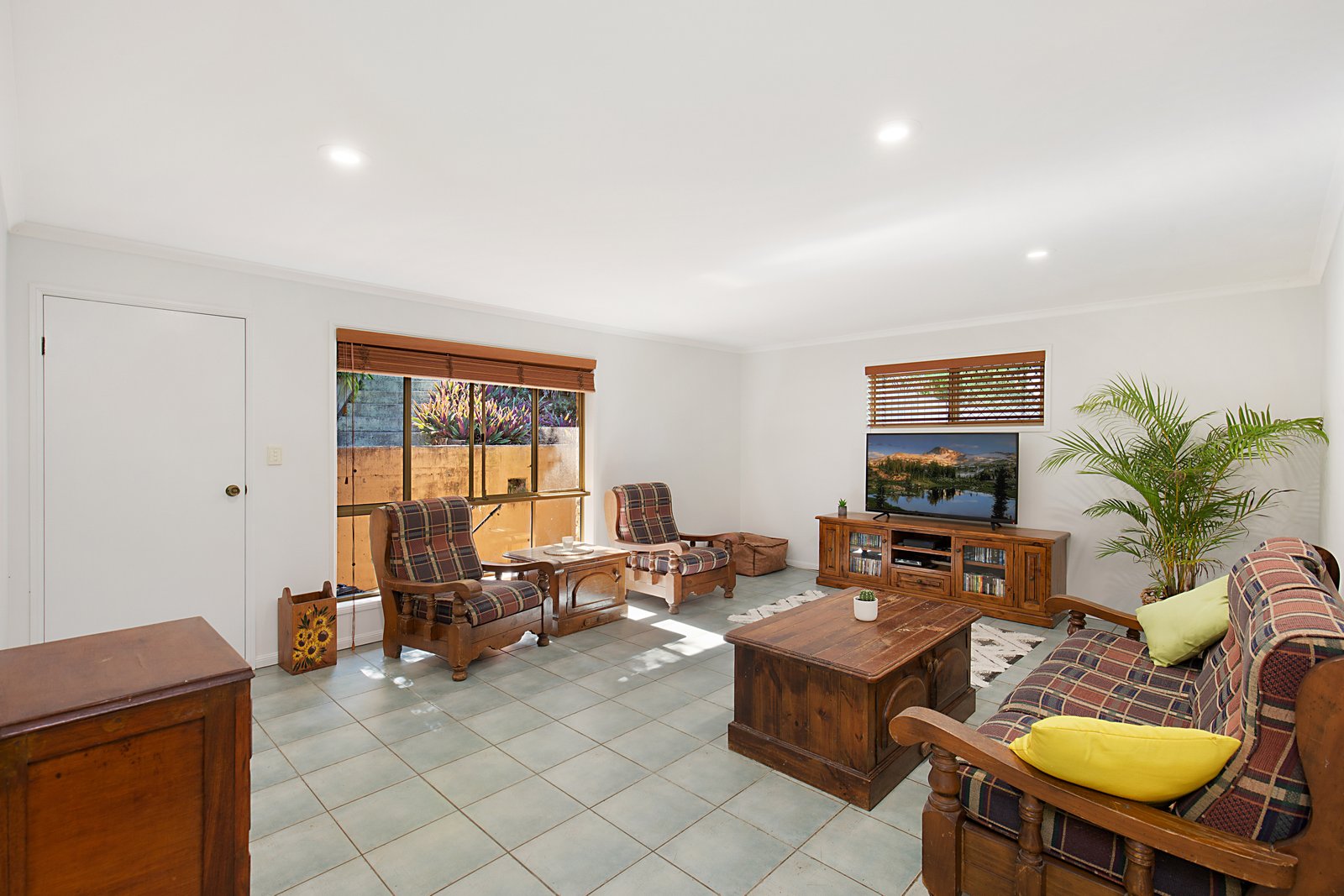 8 The Jib  TWEED HEADS 5