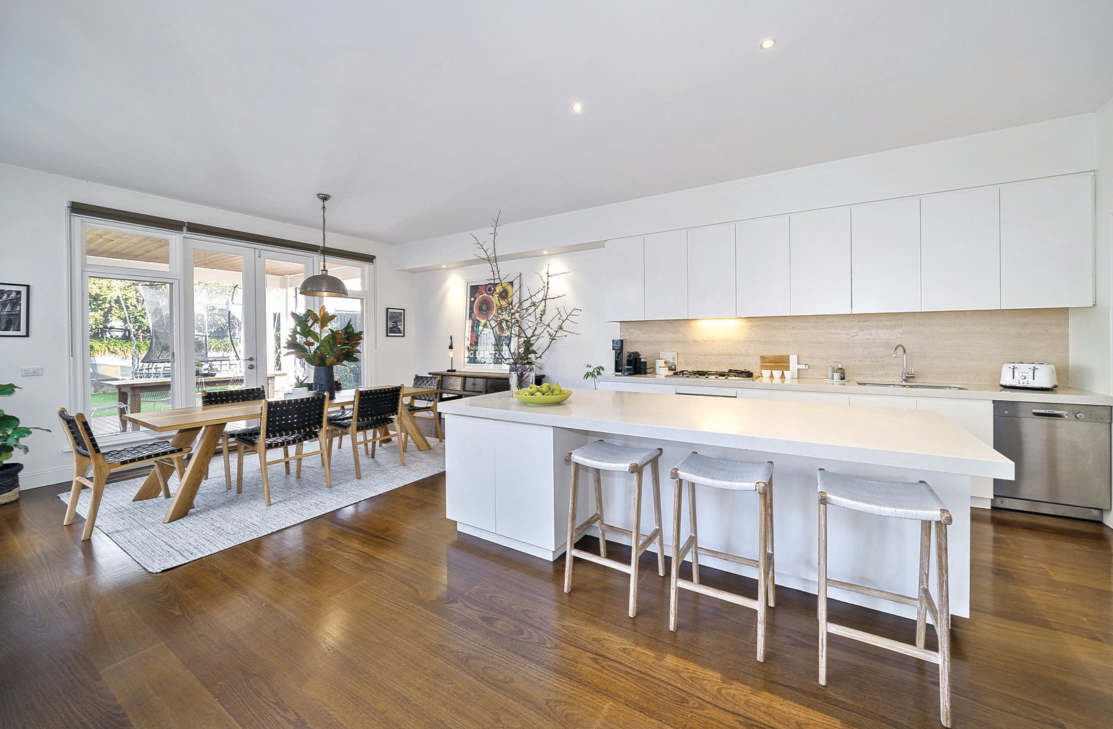 8 Thistle Street, Surrey Hills, VIC