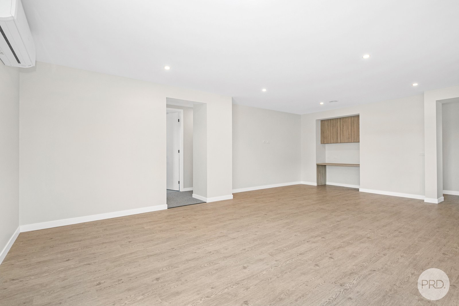 8 Thurling Parade LUCAS 7