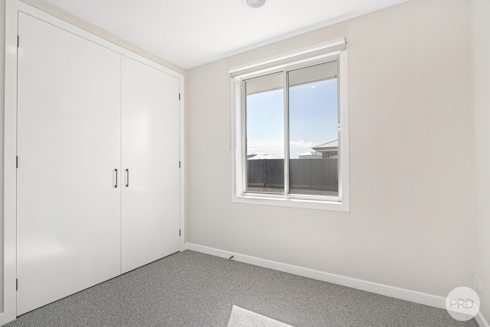 8 Thurling Parade LUCAS 11