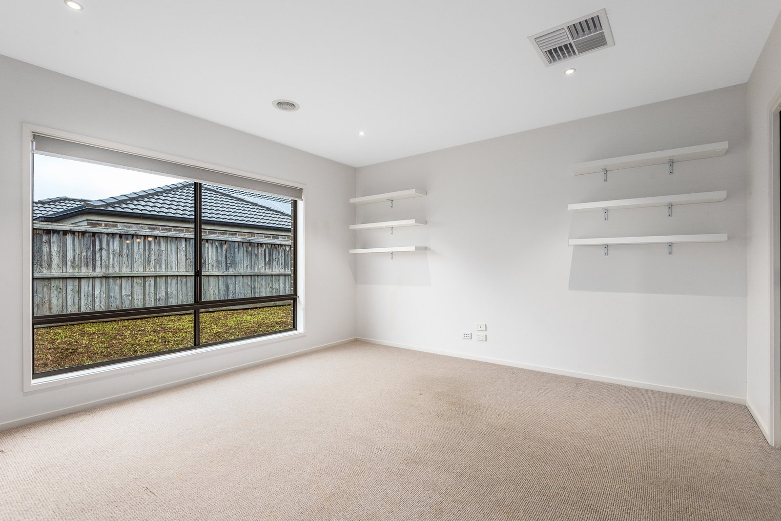 Gallery: 8 Tidal Street
