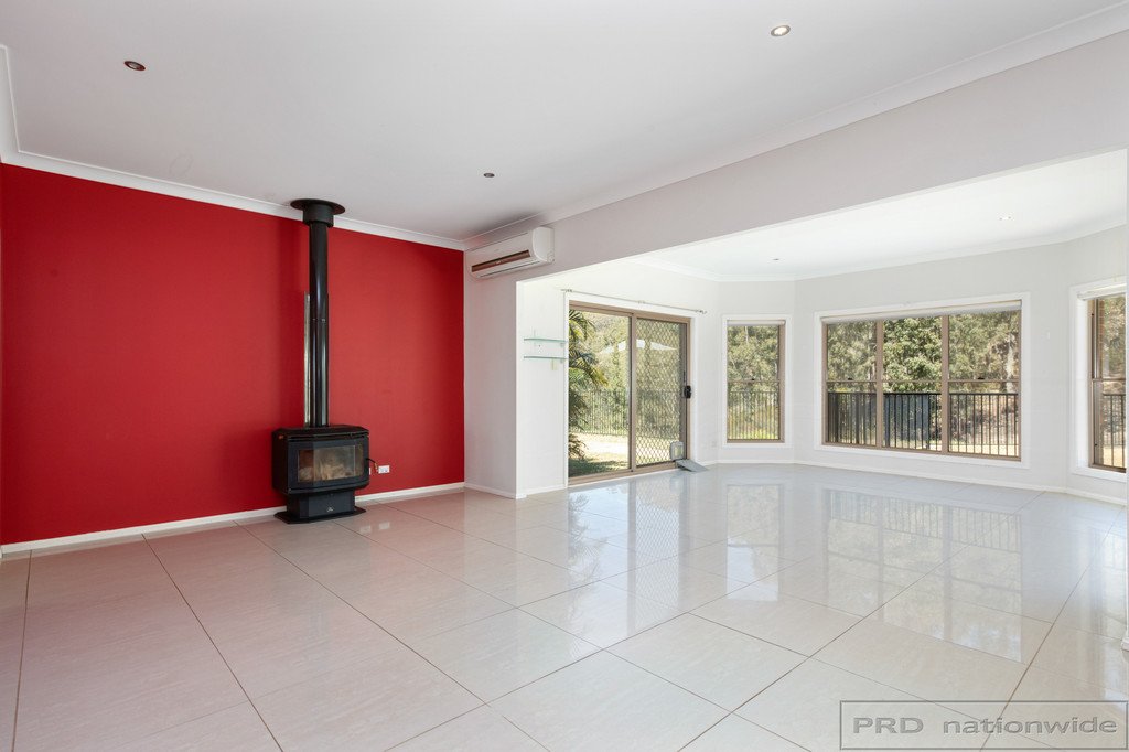 8 Timbertop Road GLEN OAK 8
