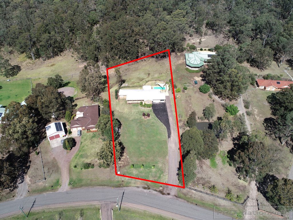 8 Timbertop Road GLEN OAK 17