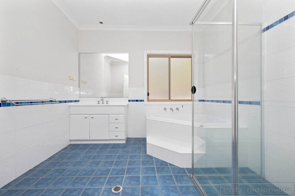 8 Timbertop Road GLEN OAK 23