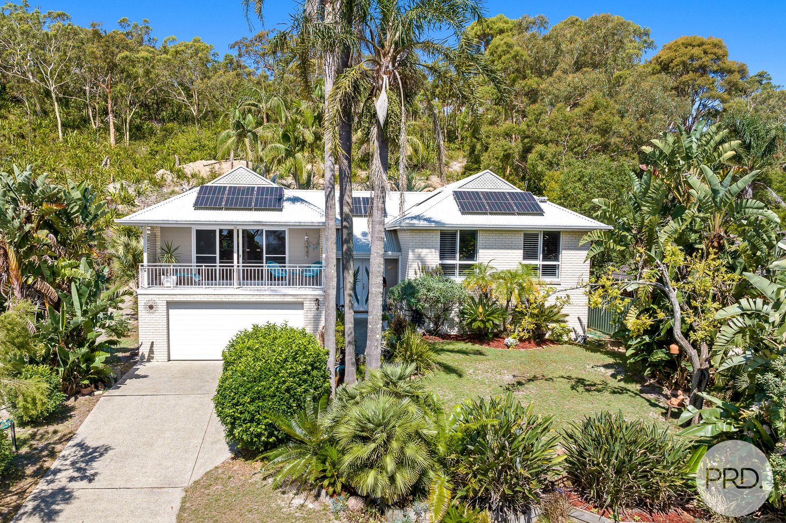 8 Tingara Road NELSON BAY 1